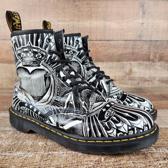 Dr. Martens Other - Dr Martens 1460 Egret Playing Card Men's Sz 11 Black White King of Hearts Boots